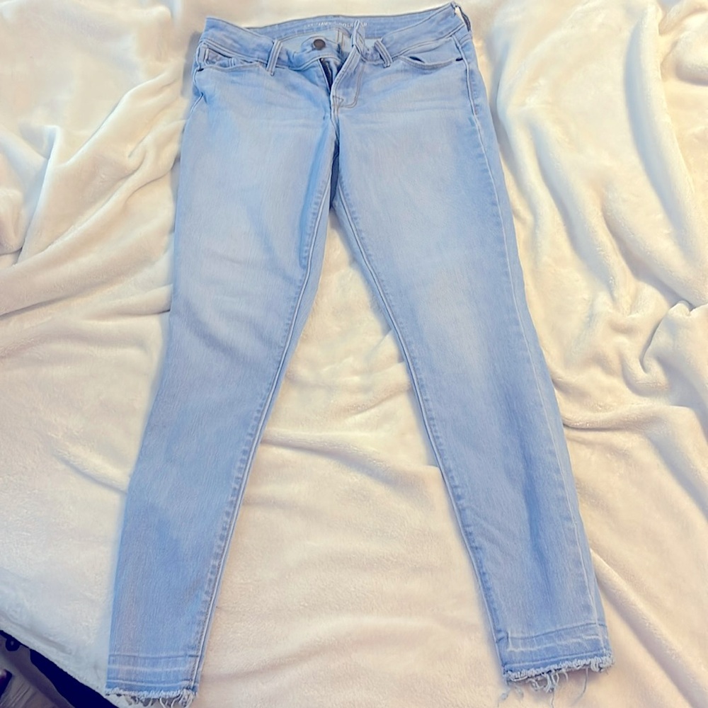 Woman’s Old Navy Rockstar skinny jean size 2 Regular